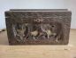Preview: alte Holzkiste um 1890, handgeschnitzt, Jagdmotiv, Truhe
