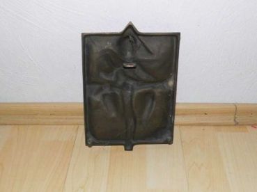 Preview: altes Wandbild aus Gusseisen, Jesus am Kreuz