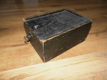 Preview: alte Holzkiste aus dem 1 Weltkrieg, 1 WK