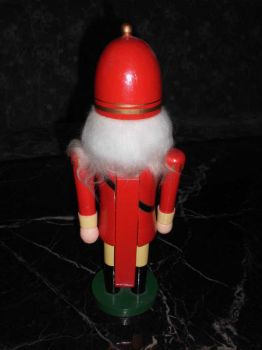 Preview: alter Nussknacker, 34 cm hoch, Erzgebirge