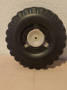 Hinterrad für DDR Traktor von PIKO, Anker ZT 300