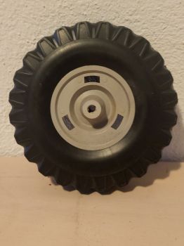 Hinterrad für DDR Traktor von PIKO, Anker ZT 300