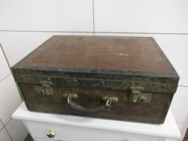 alter Reisekoffer von Julius Rascher aus Greiz