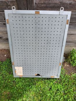 Preview: alter Werkzeugschrank, Waggonbau Görlitz, Wandschrank, Metallschrank, Blechschrank,