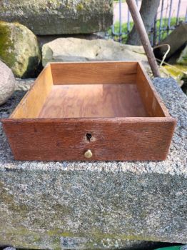 alte Schublade, Schubkasten, Holzschublade