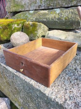 Preview: alte Schublade, Schubkasten, Holzschublade