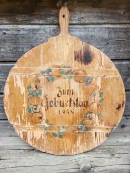 uriges rundes Bäckerbrett von 1948, Brotbrett, Holzbrett, Backbrett