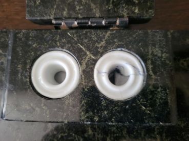 Preview: alte Schreibtischgarnitur aus Marmor, Tintenfass, Löschwiege und Briefhalter