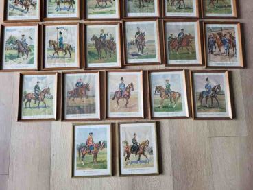 Preview: 25 alte Wandbilder von Husaren & Dragoner Regimenten
