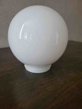 alte Deckenlampe, Wandlampe, Kugellampe, Kellerlampe