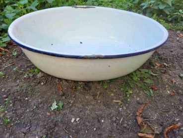 große emaille Wanne Emaillewanne Waschwanne