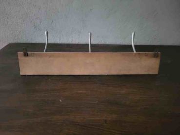 Preview: kleinere Hakenleiste, Wandboard aus Holz