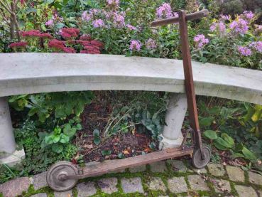 Preview: alter Tretroller, 20er/30er Jahre, Holzroller, Roller