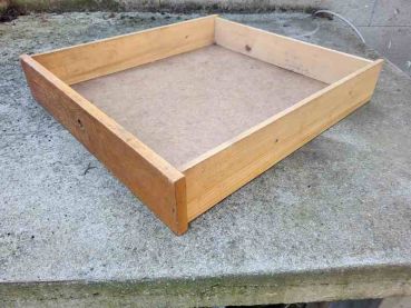 alte Schublade, Schubkasten, Holzschublade Küchenschrank / Küchentisch