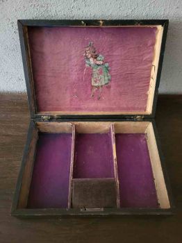 hübsches altes Nähkästchen um 1920