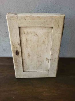 alter Medikamentenschrank, Hängeschrank, Erste Hilfe Schrank