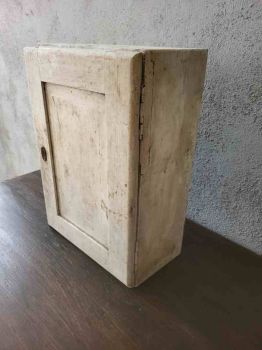 Preview: alter Medikamentenschrank, Hängeschrank, Erste Hilfe Schrank