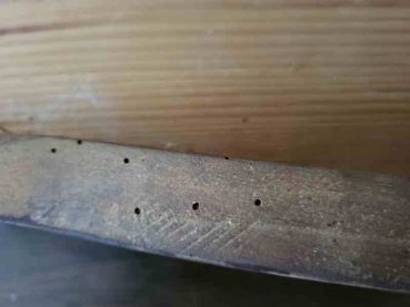 uralte Schublade aus einem Biedermeier Nähkastenschrank