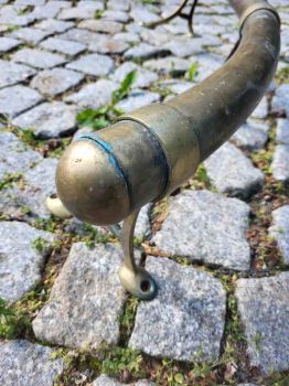 alter Handlauf aus Messing, Gründerzeit  um 1900 Haltestange Treppengeländer