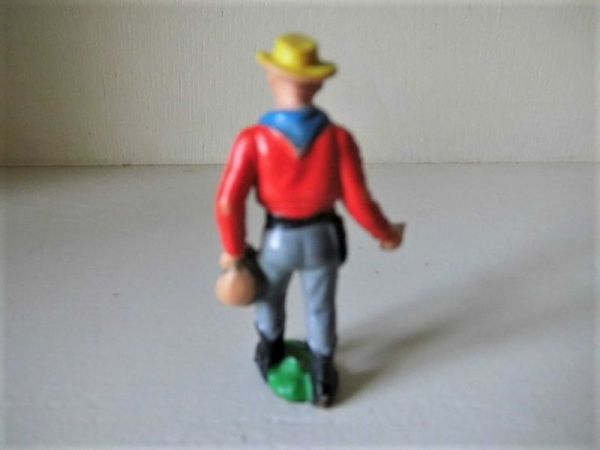 DDR Gummi Cowboy / Prediger Coffins