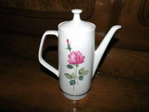 alte Kaffeekanne, Teekanne von Colditz, Rosenmotiv