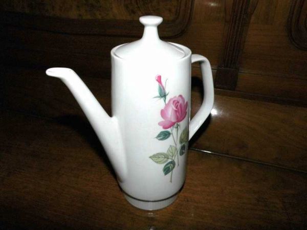 alte Kaffeekanne, Teekanne von Colditz, Rosenmotiv