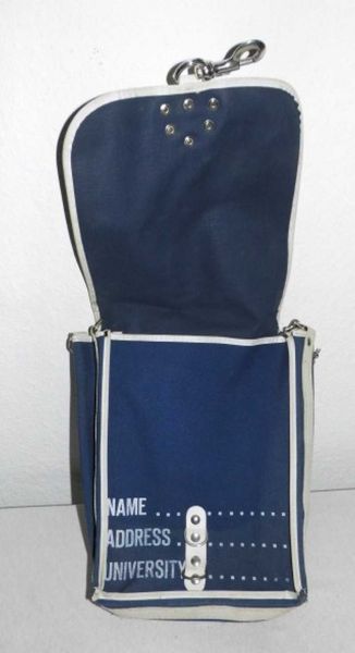 alte Umhängetasche 70er Jahre Top erhalten Studentenzeit