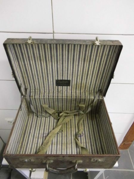 alter Reisekoffer von Julius Rascher aus Greiz