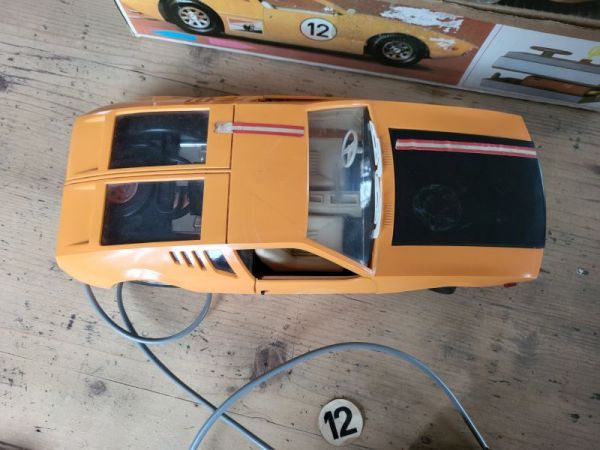 DDR Spielzeug Fernlenkauto De Tomaso Mangusta Anker PIKO+Karton