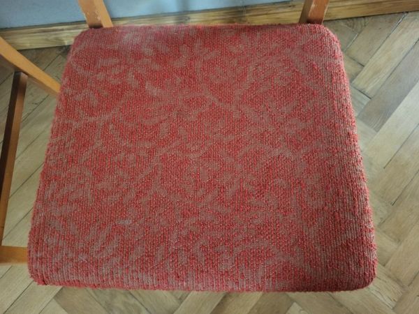 2 alte Polsterstühle aus den 60er 70er Jahren, roter Bezug, Polster