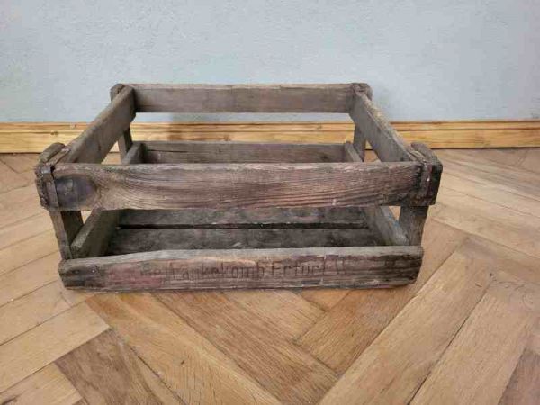 alter Bierkasten, Bierkiste aus Holz, VEB Getränkekombinat Erfurt