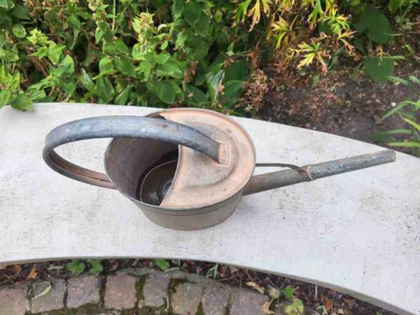 alte Zinkgießkanne, 8 Liter