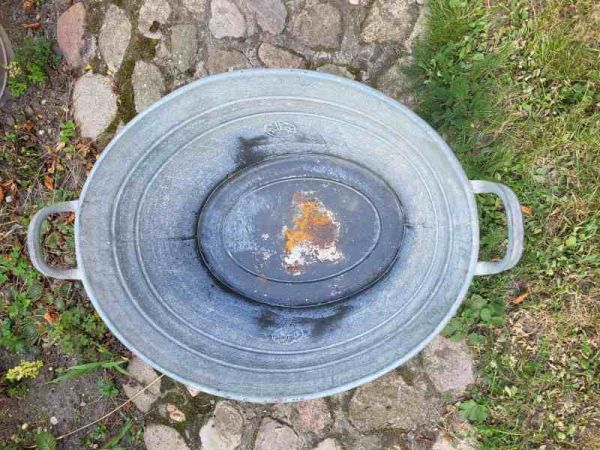 alte Zinkwanne, gut erhalten, Wanne Badewanne, Waschwanne, Pflanzgefäß
