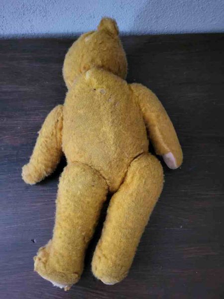 sehr alter Teddybär, Stroh / Holzwolle Füllung