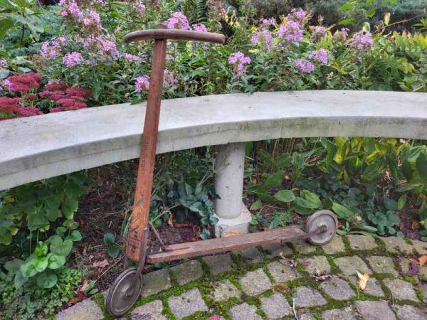 alter Tretroller, 20er/30er Jahre, Holzroller, Roller