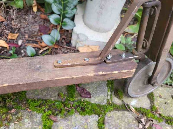 alter Tretroller, 20er/30er Jahre, Holzroller, Roller