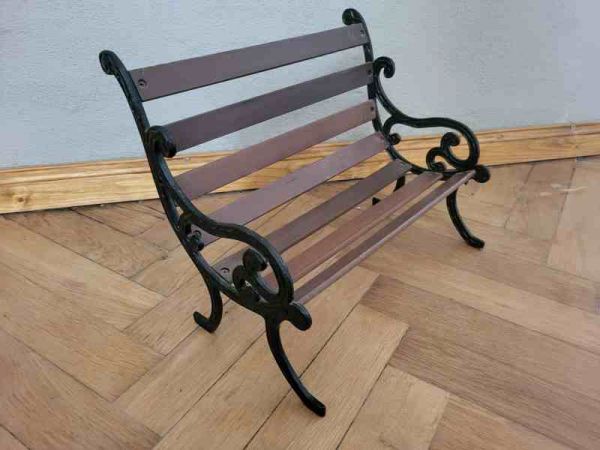alte Puppen Sitzbank, Gusseisen
