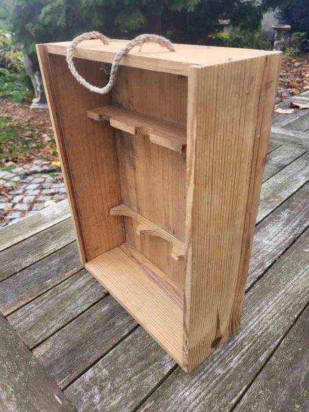 ältere Holzkiste, Aufbewahrung, Holzkasten