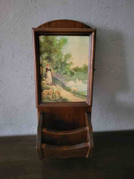 alter Schlüsselkasten mit 2 extra Ablagefächern