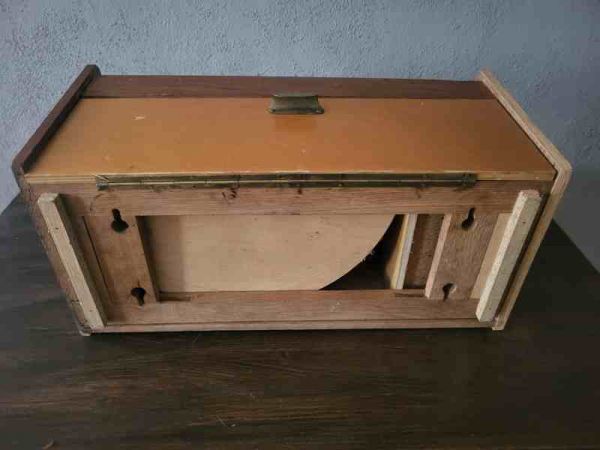 großes Nähkästchen aus den 60er Jahren für Bastler