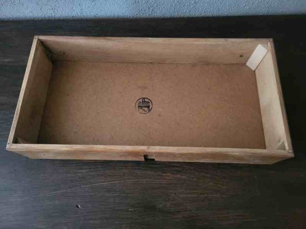 Holzkiste, Aufbewahrung