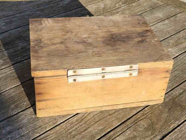 kleinere Holzkiste, Weichholz, Transportkiste