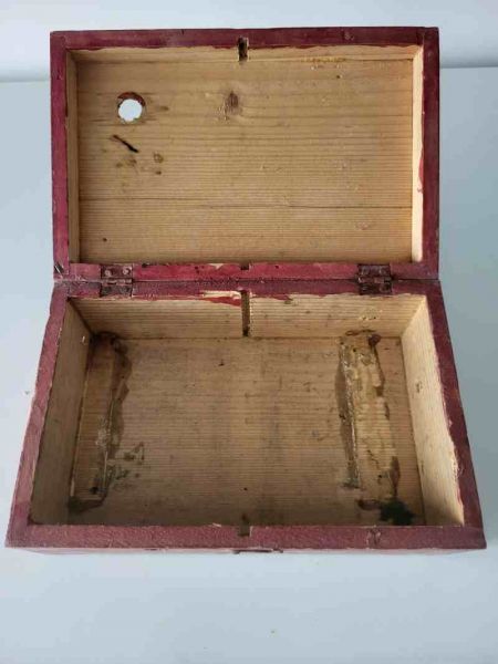 kleine alte Holzkiste, Aufbewahrung, Dekoration