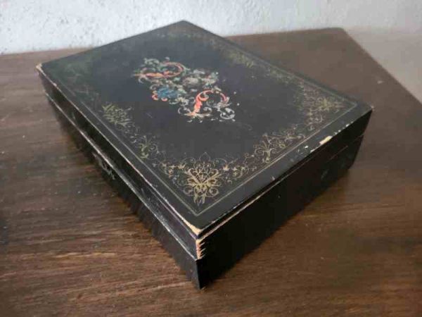 hübsches altes Nähkästchen um 1920