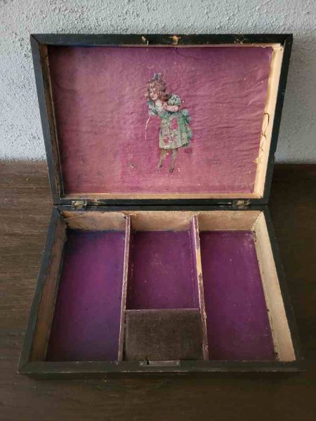 hübsches altes Nähkästchen um 1920