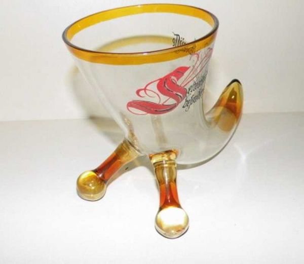 dekoratives Glashorn, Trinkhorn mit Spruch